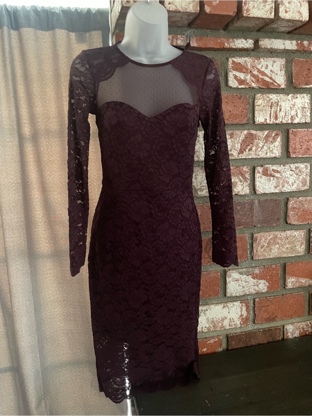 Express Women's Lace Long-Sleeve Sheath Dress - Deep Plum